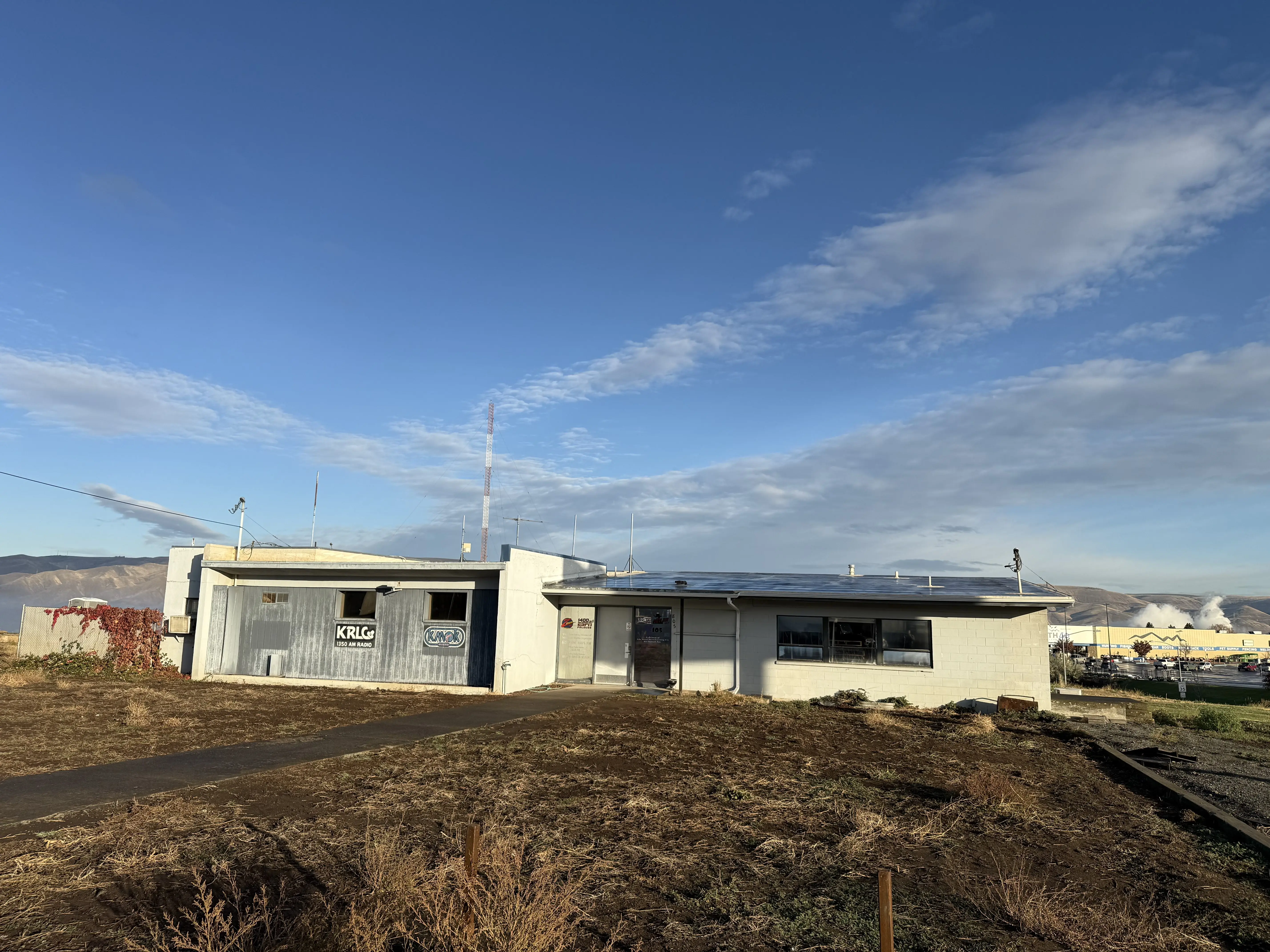 idavend-radio-building2