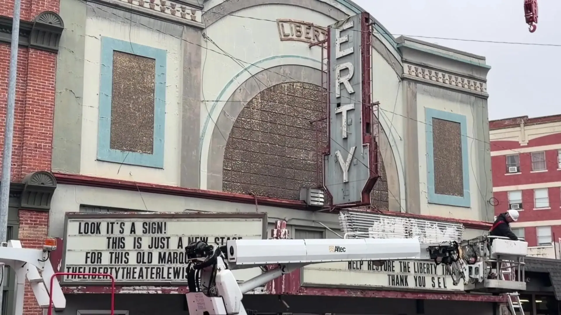 liberty-theater-sign-comes-down-24-feb-2026