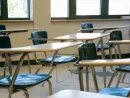 gettyrf_8922_emptyclassroomdesks715273