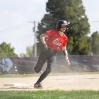 bison-softball-pic-8