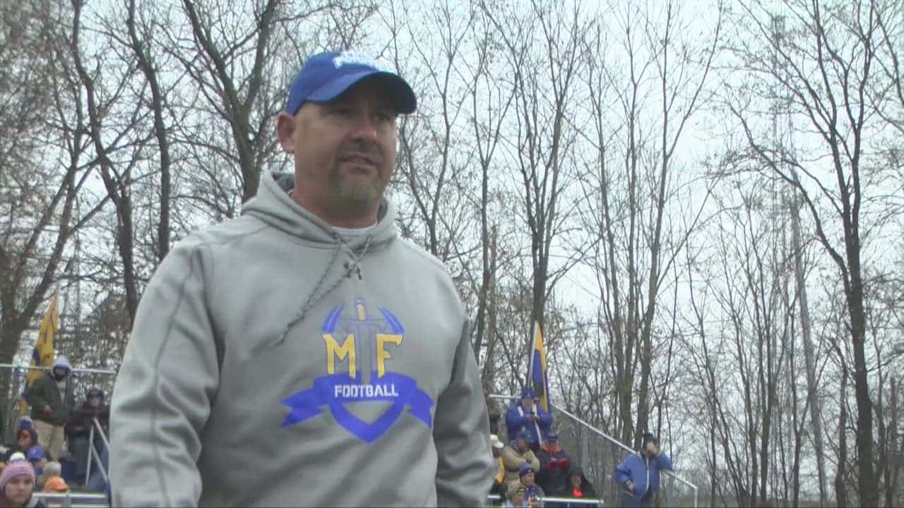 maroa-forsyth-vs-st-teresa-2a-football-semifinal_preview-0000000
