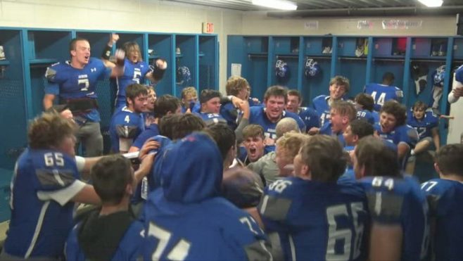 instant-reaction-auburn-celebrates-win-over-north-mac_preview-0000002