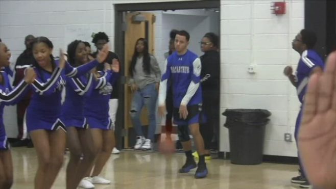 macarthur-vs-eisenhower-boys-basketball_preview-0000000