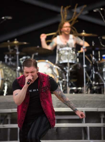 Shinedown (photo by Jason Squires)