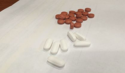 pills2-17
