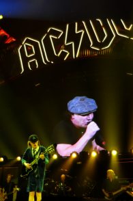 ac-dc-on-the-rock-or-bust-tour-2016-chicago-february17-2016
