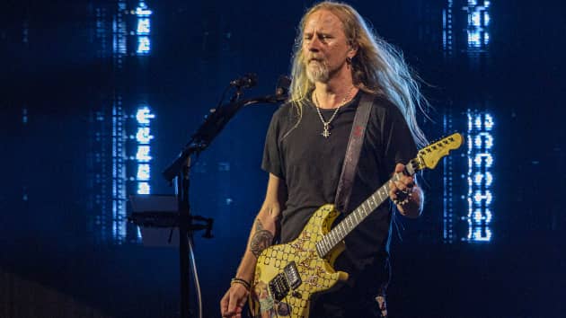 Alice in Chains' Jerry Cantrell unveils two signature acoustic guitars with Gibson - Vimarsana News
