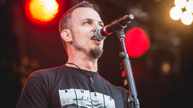 Mark Tremonti announces charity Frank Sinatra covers album - Vimarsana News