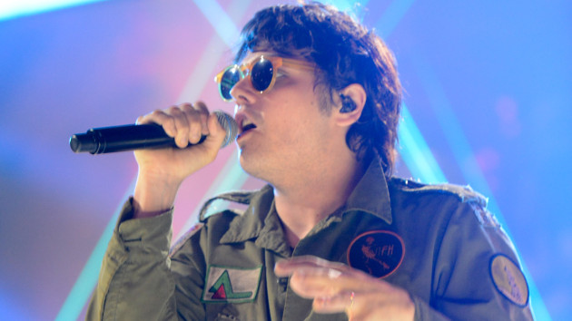 My Chemical Romance performs live debut of 2012 song "Tomorrow's Money" during Ireland show - Vimarsana News