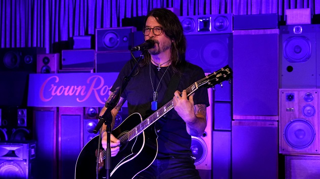 Dave Grohl loves Crown Royal because of Pantera - Vimarsana News