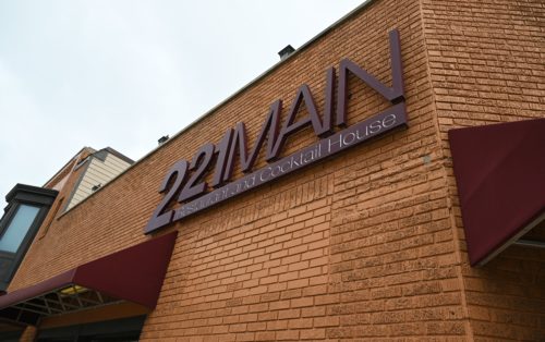 Celebrating 10 years: 221 Main to open breakfast restaurant in space - Vimarsana News