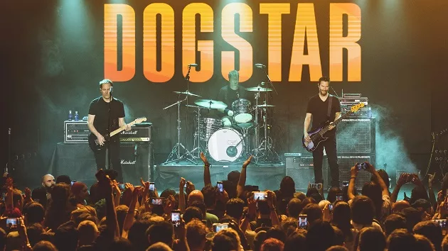 Keanu Reeves' band Dogstar announces summer tour - Vimarsana News