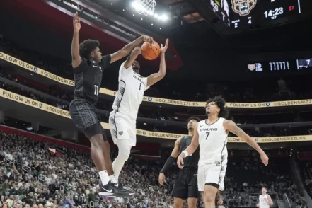 121824-msu-oak-768x512748582-1