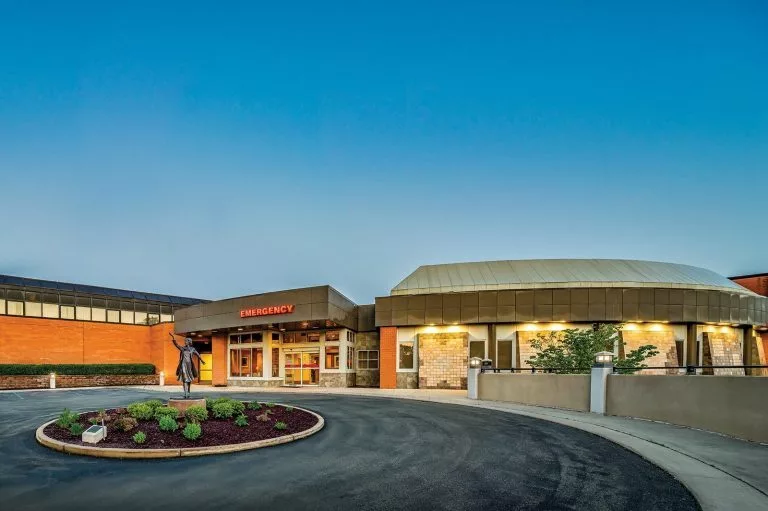 mi_ascensionborgess-lee_hospital_420whighst_header-768x511314852-1