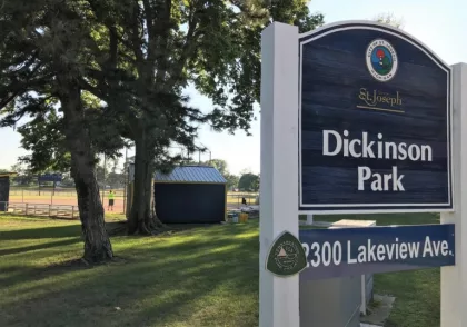 dickinson-park-768x537147716-1