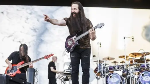 g_dreamtheater_081425223131