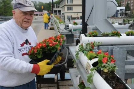 bobcoppingthree-768x510898333-1