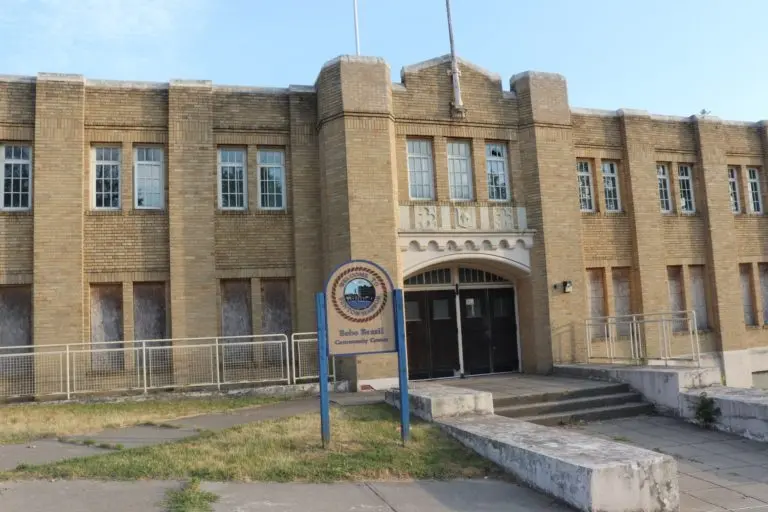 bobo-brazil-community-center-768x512688983-1