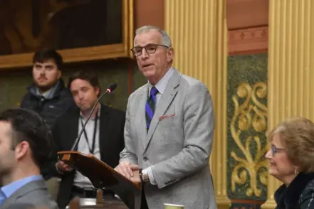 tisdel-2026-01-14-cellphones-in-school-floor-speech-768x512232897-1