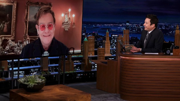 Elton John shares stories of John Lennon, Stevie Wonder on 'The Tonight Show' - Vimarsana News