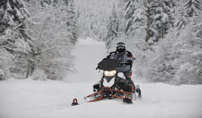 snowmobile-safe-2