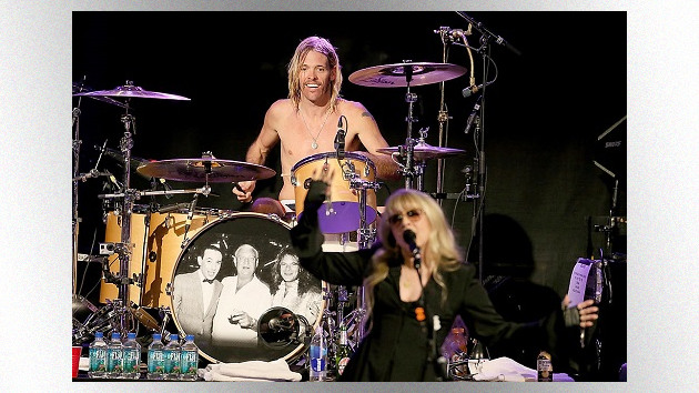 Stevie Nicks, Mick Jagger, Ringo Starr among many stars paying tribute to late Foo Fighters drummer Taylor Hawkins - Vimarsana News