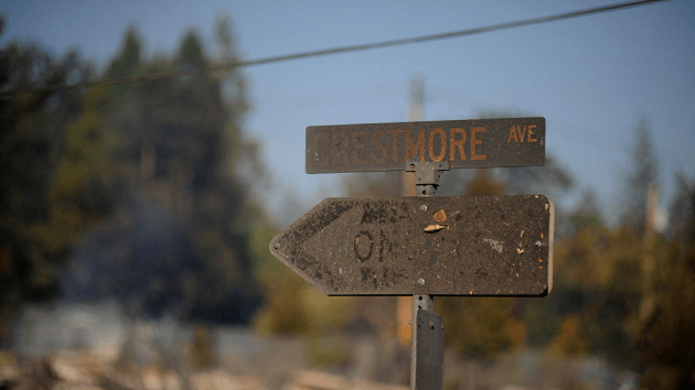 Dueling Northern California wildfires, high temperatures challenge fire crews - Vimarsana News