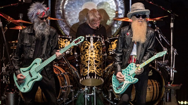 ZZ Top launches new whisky, Tres Hombres Bourbon - Vimarsana News