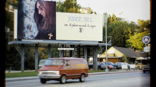 Graham Nash, Jackson Browne appear in new doc about late singer/songwriter Judee Sill - Vimarsana News