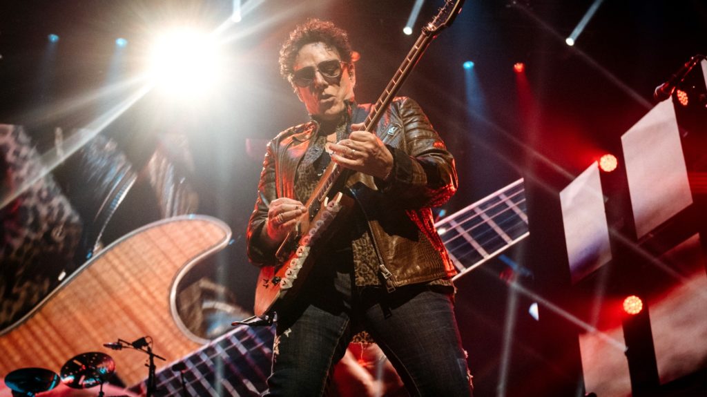 Neal Schon upset over "fake" Gregg Rolie reports | SuperHits 103.7 COSY-FM - Vimarsana News