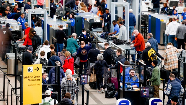 Explosive found in checked luggage at Pennsylvania airport, man in custody - Vimarsana News