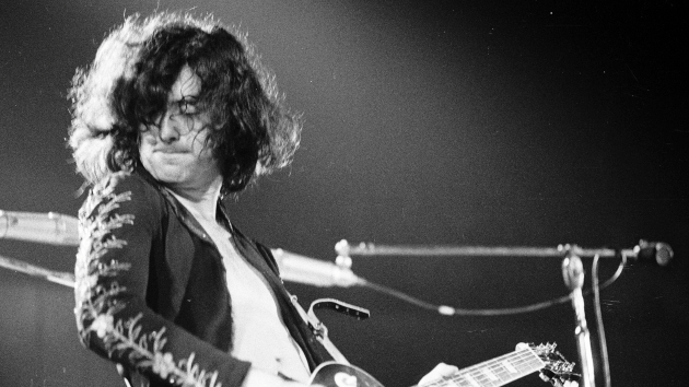 getty_jimmypage_060223548339