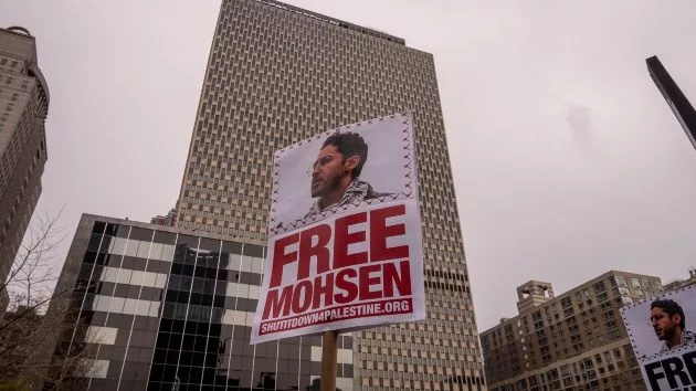 getty_freemoshenrally_043025868882