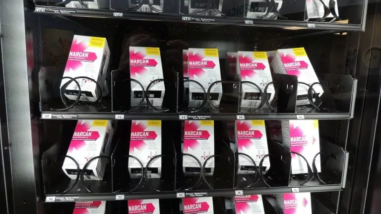 narcan-safe-768x432202227-1