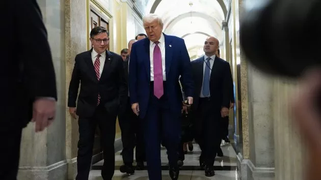 getty_donald-trump-7-gty-gmh-250520_1747748391430_hpmain388545