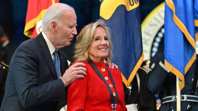 news_joebiden_5302587853