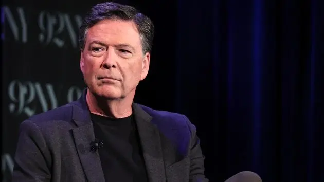 g_jamescomey_11192525915