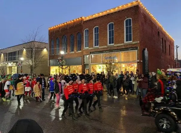 buchanan-parade69766