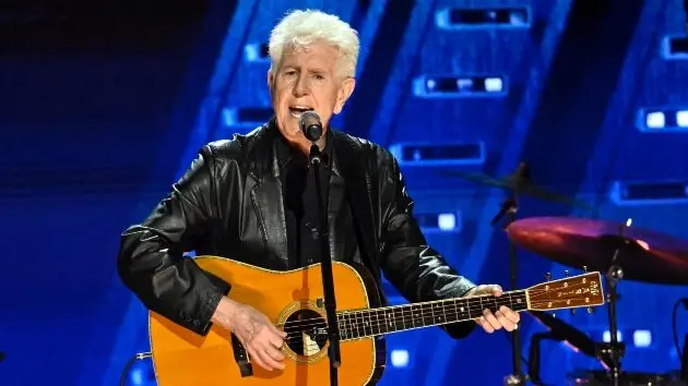 getty_grahamnash_032426857155