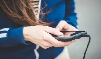 smart-phone-safe-34713139