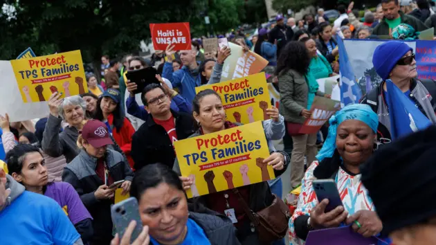 news_scotus_42926755915