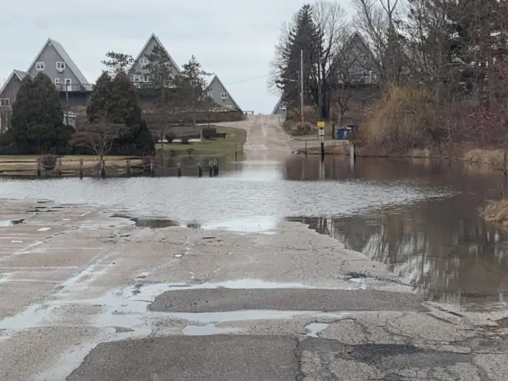 13-chalets-flooded-768x576415877-1