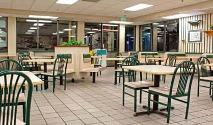 Man Who Kept Restaurant Open Despite COVID Orders Dies - Vimarsana News