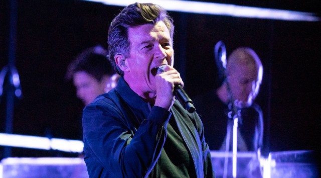 Rick Astley: "I've never been cool, and that's OK" - Vimarsana News