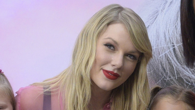 Taylor Swift once asked to make a cameo in the 'Twilight' movies - Vimarsana News