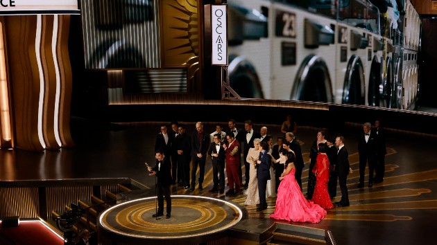 Oscars 2023: 'Everything Everywhere All at Once' wins Best Picture - Vimarsana News