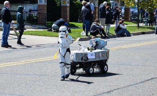 Blossomtime Youth Parade set for May 6; applications due Apr. 28 - Vimarsana News