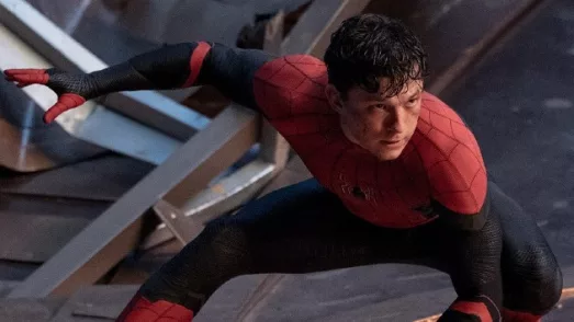 e_spidey_nwh_holland_06022023388282