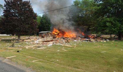 210525houseexplosion0003-2