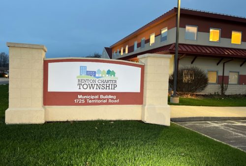 benton-charter-township-twp-office-500x3383263-1
